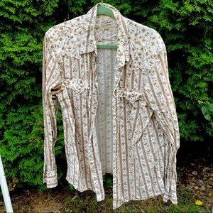 Brown/tan cowboy shirt